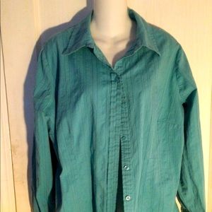Long sleeve shirt/ blouse, turquoise size 1X. Croft & Barrow